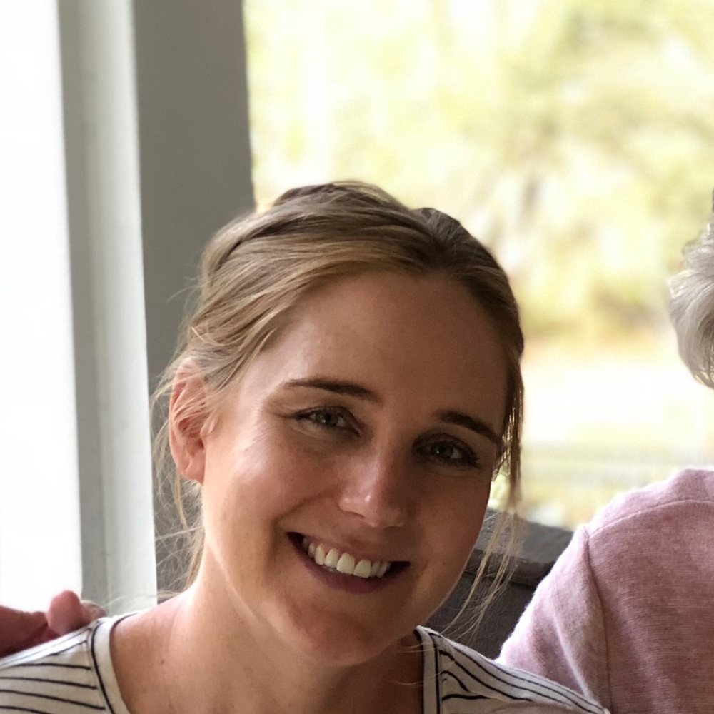 Meet your Posher, Carrie